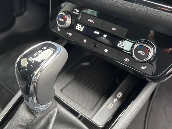 SKODA Kamiq (2024) — foto 24 van 24