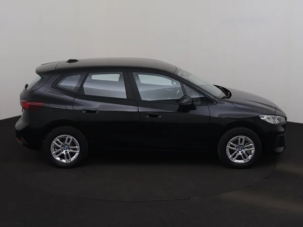 BMW 225 (2024) — foto 30 van 34