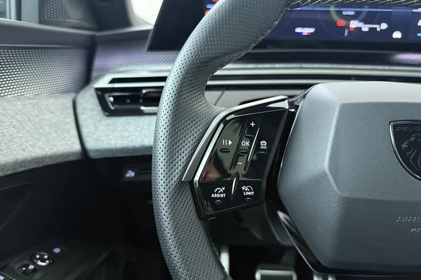 Peugeot 5008 (2025) — foto 6 van 22