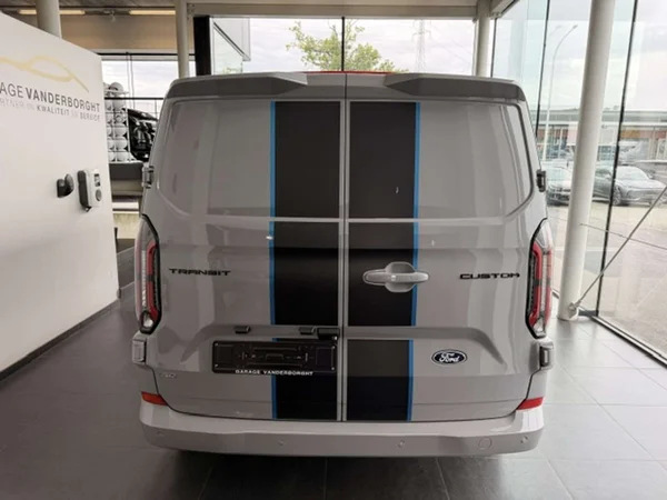 Ford Transit Custom — foto 20 van 23
