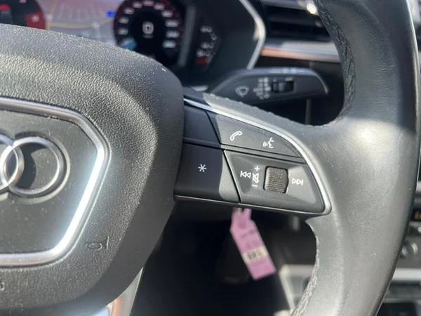AUDI Q3 Sportback Dsl (2021) — foto 16 van 29