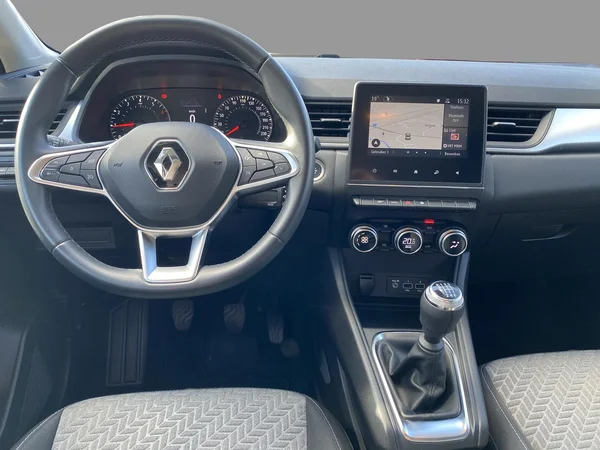Renault Captur (2022) — foto 3 van 22