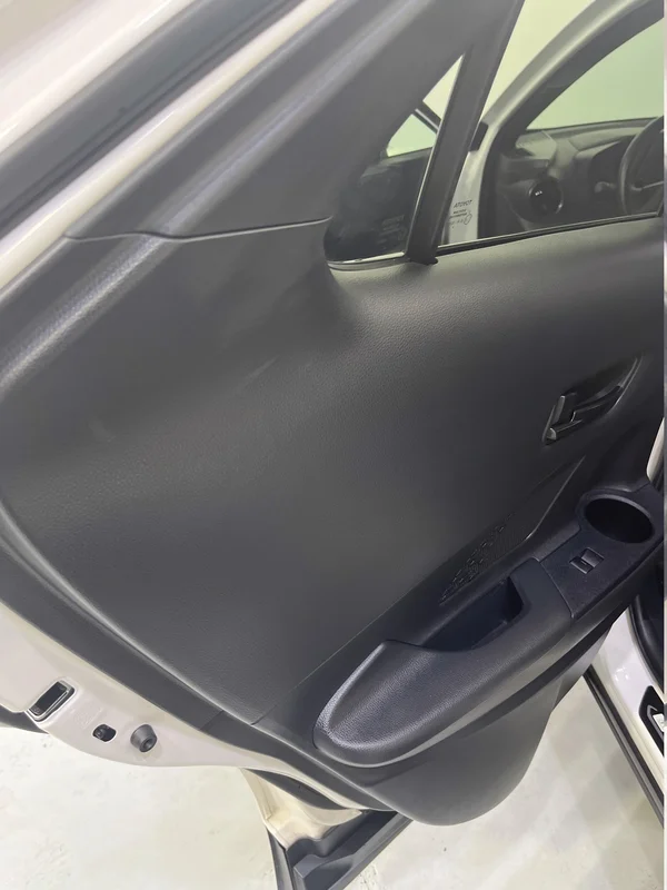 Toyota C-HR Hybrid (HEV) (2024) — foto 37 van 44