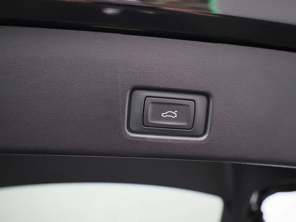 Audi Q4 Sportback e-tron (2023) — foto 6 van 52