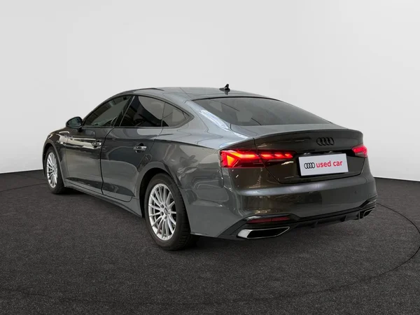 AUDI A5 Sportback Dsl (2021) — foto 9 van 16