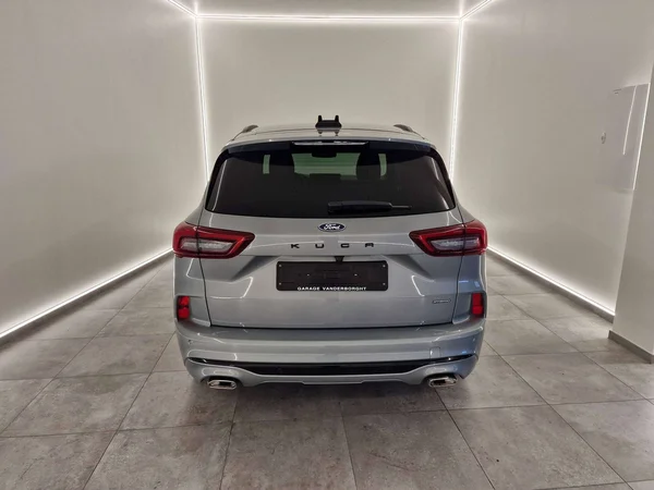 Ford Kuga (2025) — foto 8 van 15