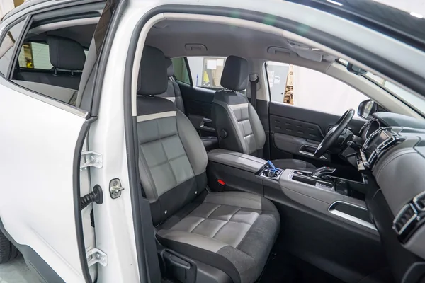 Citroen C5 Aircross PHEV (2021) — foto 7 van 60
