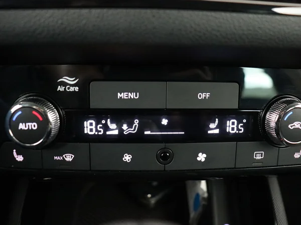 SKODA Kamiq (2025) — foto 10 van 18