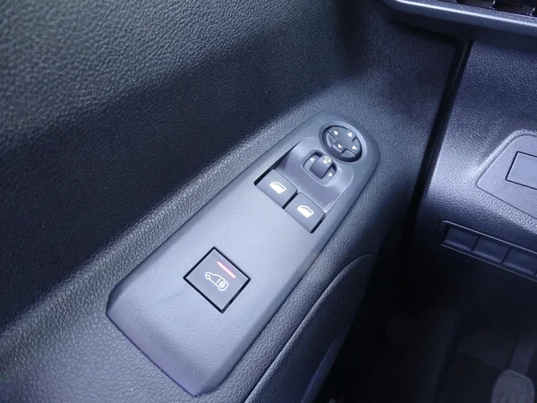 Opel Combo (2025) — foto 9 van 25