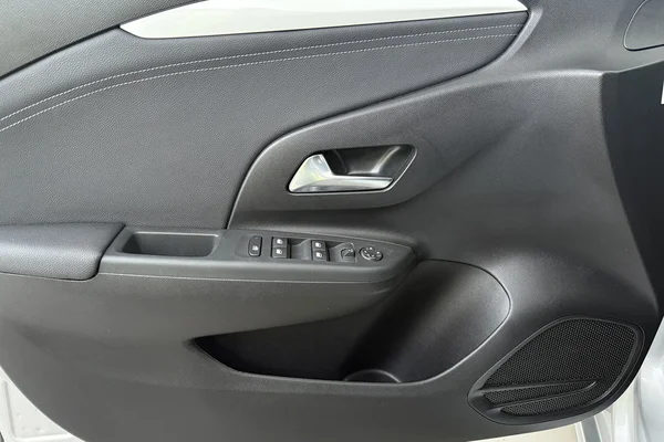 Opel Corsa (2026) — foto 8 van 19