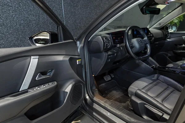 Citroën C4 (2022) — foto 9 van 35