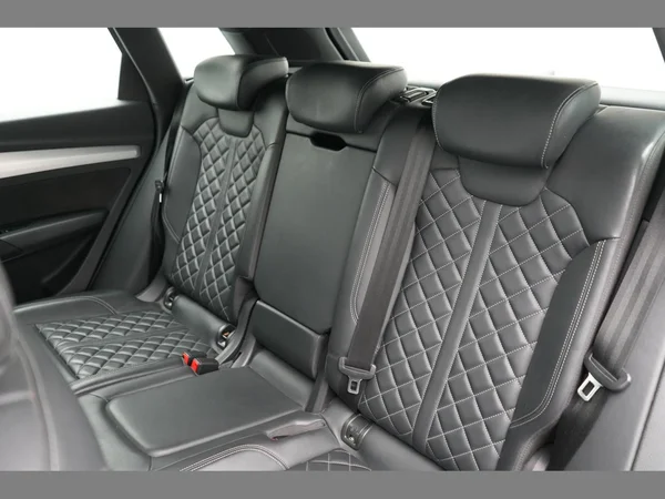 AUDI Q5 PHEV (2020) — foto 6 van 35