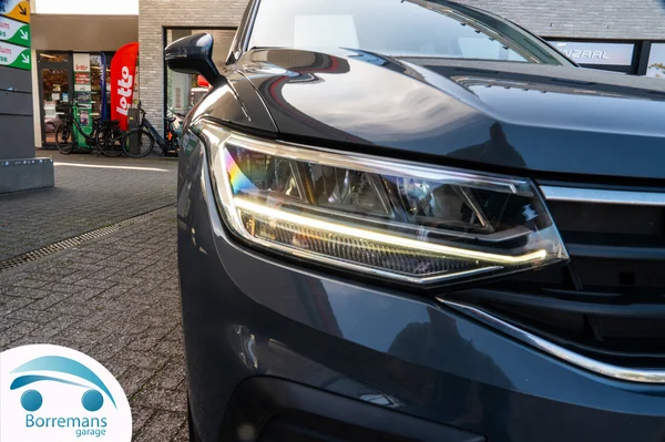 Volkswagen Tiguan (2021) — foto 29 van 39