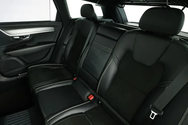 Volvo V90 (2021) — foto 5 van 16