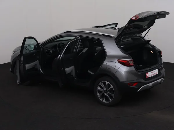 KIA Stonic (2024) — foto 25 van 26