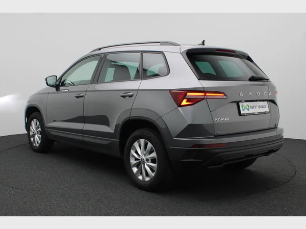 SKODA Karoq (2022) — foto 21 van 26