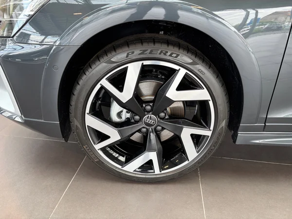 AUDI A3 Alltstreet (2025) — foto 19 van 24