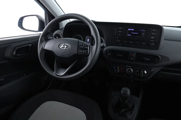Hyundai i10 (2022) — foto 4 van 16