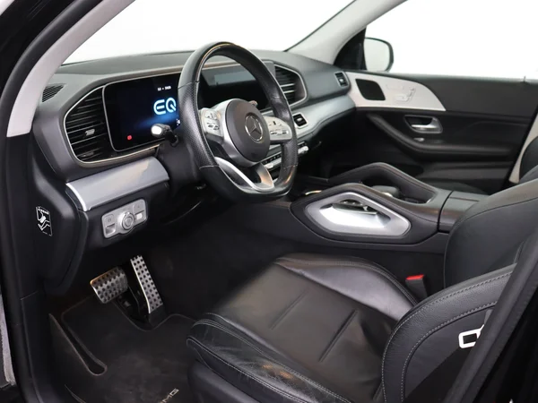 MERCEDES GLE 350 (2021) — foto 2 van 33