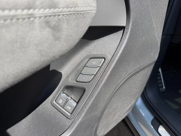 AUDI Q3 SUV e-hybrid (PHEV) (2025) — foto 8 van 23