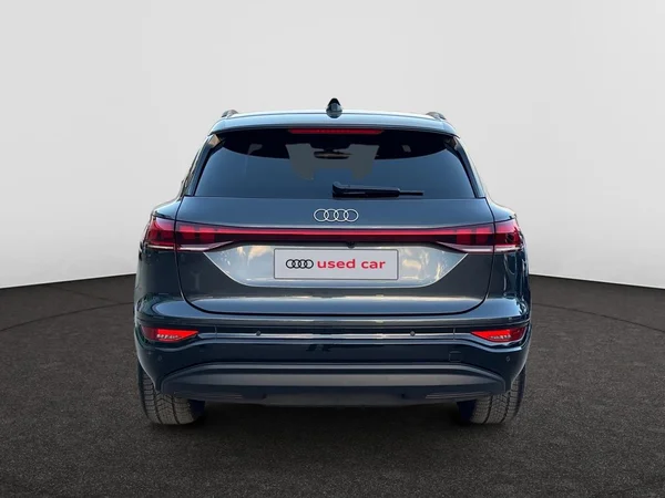 AUDI Q6 e-tron (2026) — foto 7 van 16