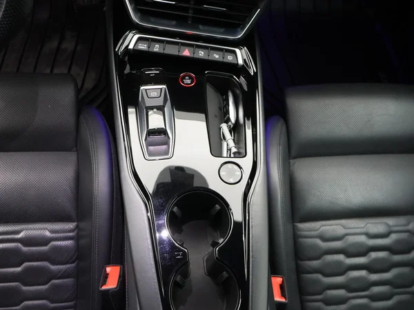 AUDI E-tron GT (2022) — foto 10 van 28