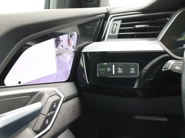 AUDI e-tron Sportback S (2022) — foto 10 van 20