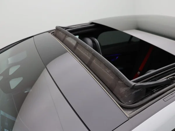 Mercedes-Benz EQE (2025) — foto 17 van 33
