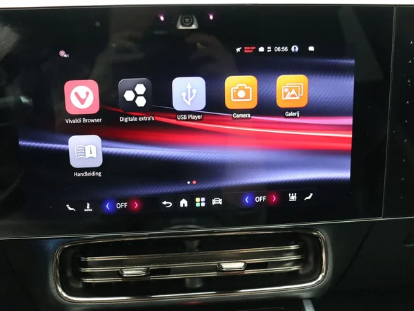Mercedes-Benz CLA (2025) — foto 11 van 30