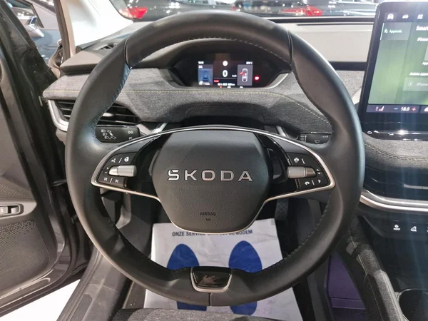 SKODA Elroq (2025) — foto 2 van 27