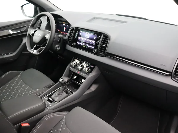 Škoda Karoq (2026) — foto 17 van 28