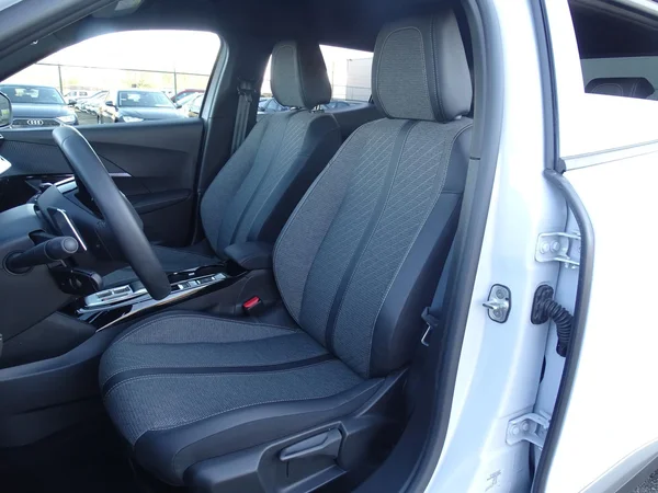 Peugeot 2008 (2025) — foto 15 van 17