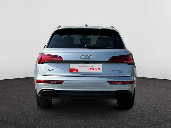 AUDI Q5 PHEV (2021) — foto 11 van 14