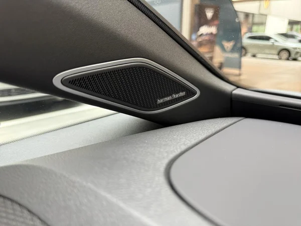 VOLKSWAGEN ID.3 Neo (2026) — foto 8 van 20