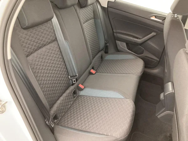VOLKSWAGEN Polo (2020) — foto 16 van 35