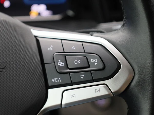 Volkswagen Multivan (2024) — foto 21 van 43