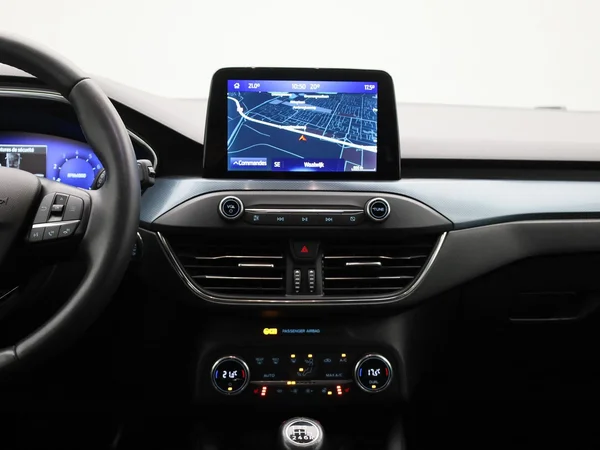 Ford Focus (2021) — foto 36 van 36