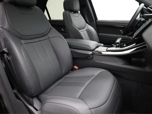 LAND ROVER Range Rover Sport PHEV (2024) — foto 23 van 28