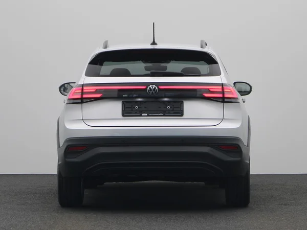 VOLKSWAGEN Taigo (2025) — foto 16 van 19