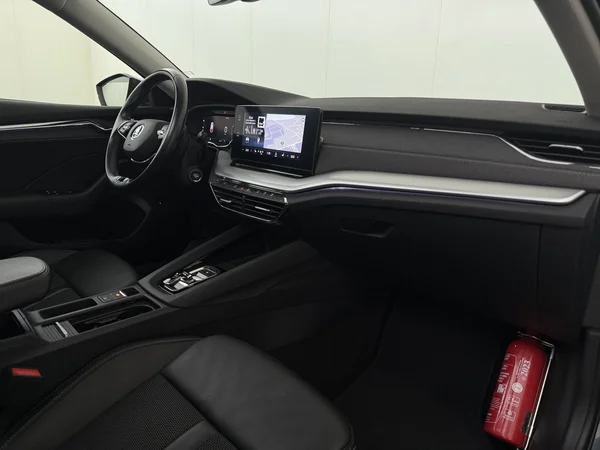 SKODA Octavia (2022) — foto 3 van 32