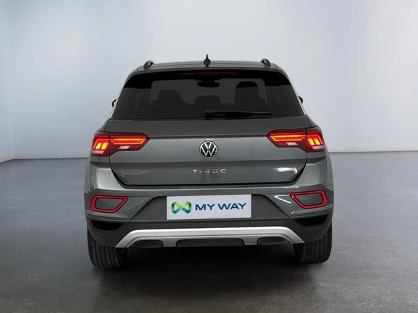 VOLKSWAGEN T-Roc (2022) — foto 25 van 26