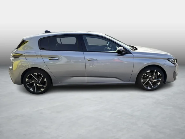 Peugeot 308 (2022) — foto 17 van 20