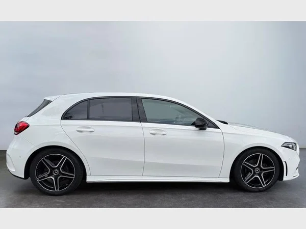 Mercedes-Benz A 160 (2019) — foto 23 van 29