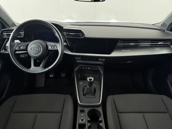 AUDI A3 (2022) — foto 27 van 27