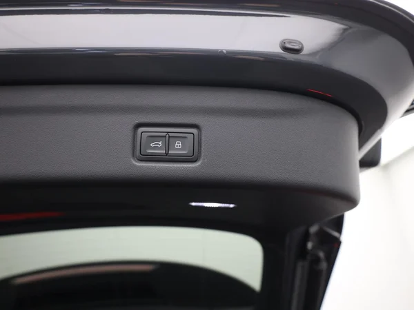AUDI Q6 e-tron (2026) — foto 3 van 27