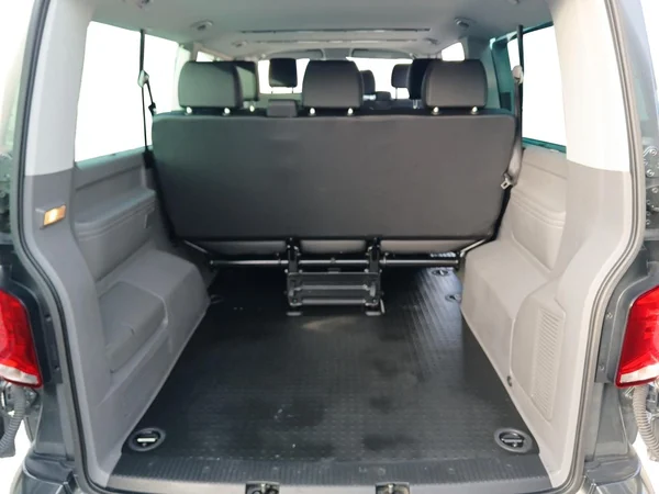 VOLKSWAGEN Transporter T6.1 1200 Caravelle Lwb Dsl (2024) — foto 3 van 16