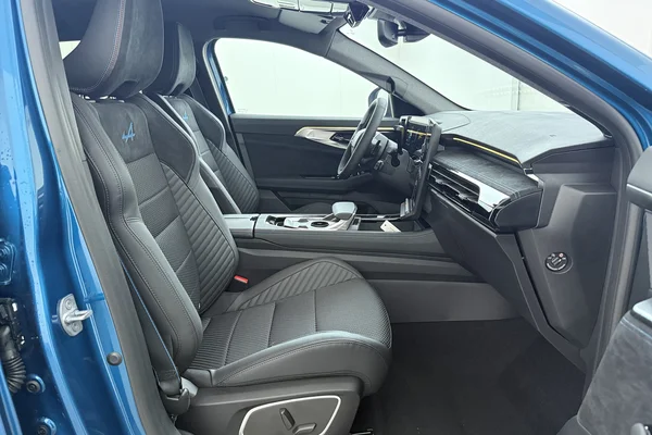 Renault Austral E-Tech (HEV) (2026) — foto 16 van 18