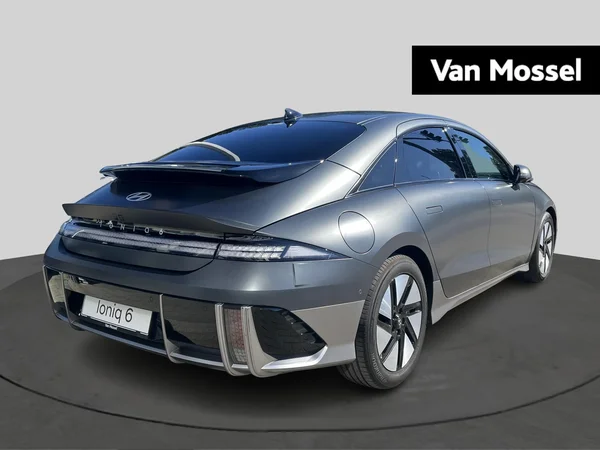 Hyundai IONIQ 6 (2024) — foto 23 van 27
