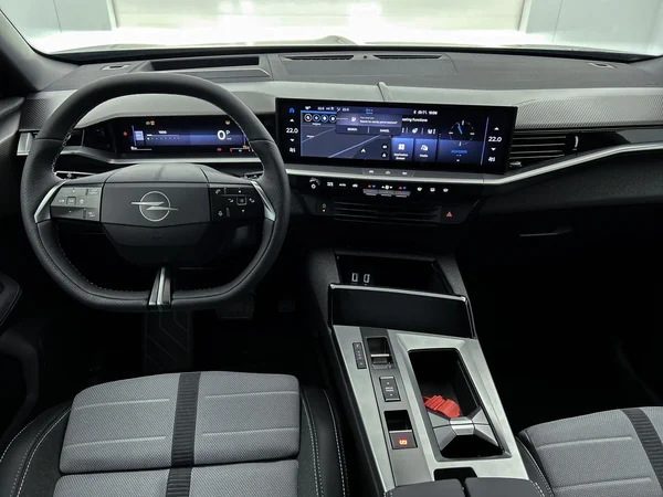Opel Grandland (2025) — foto 18 van 32