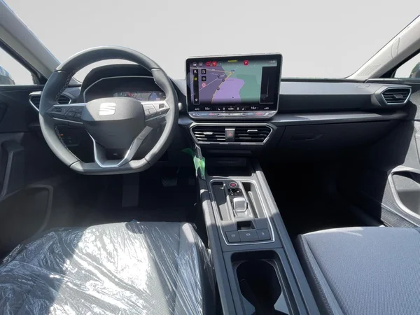 SEAT Leon ST (2025) — foto 2 van 24